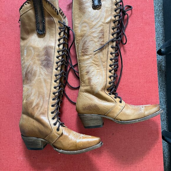 Steven Wilder Boots - Picture 4 of 4